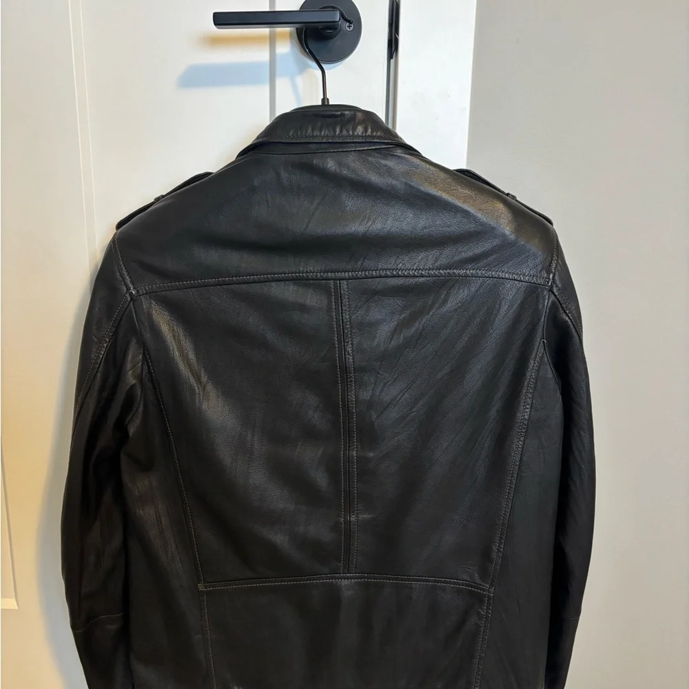 Danier Dark Black Leather Jacket - Picture 2 of 4